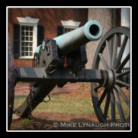 A Confederate Memorial in front of the Albemarle County Courthouse in Charllottesville, VA.  � Mike Lynaugh Photography