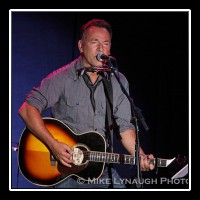 President Clinton & Bruce Springsteen in Parma, OH  � Mike Lynaugh