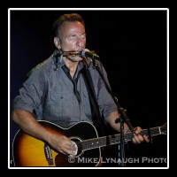 President Clinton & Bruce Springsteen in Parma, OH  � Mike Lynaugh