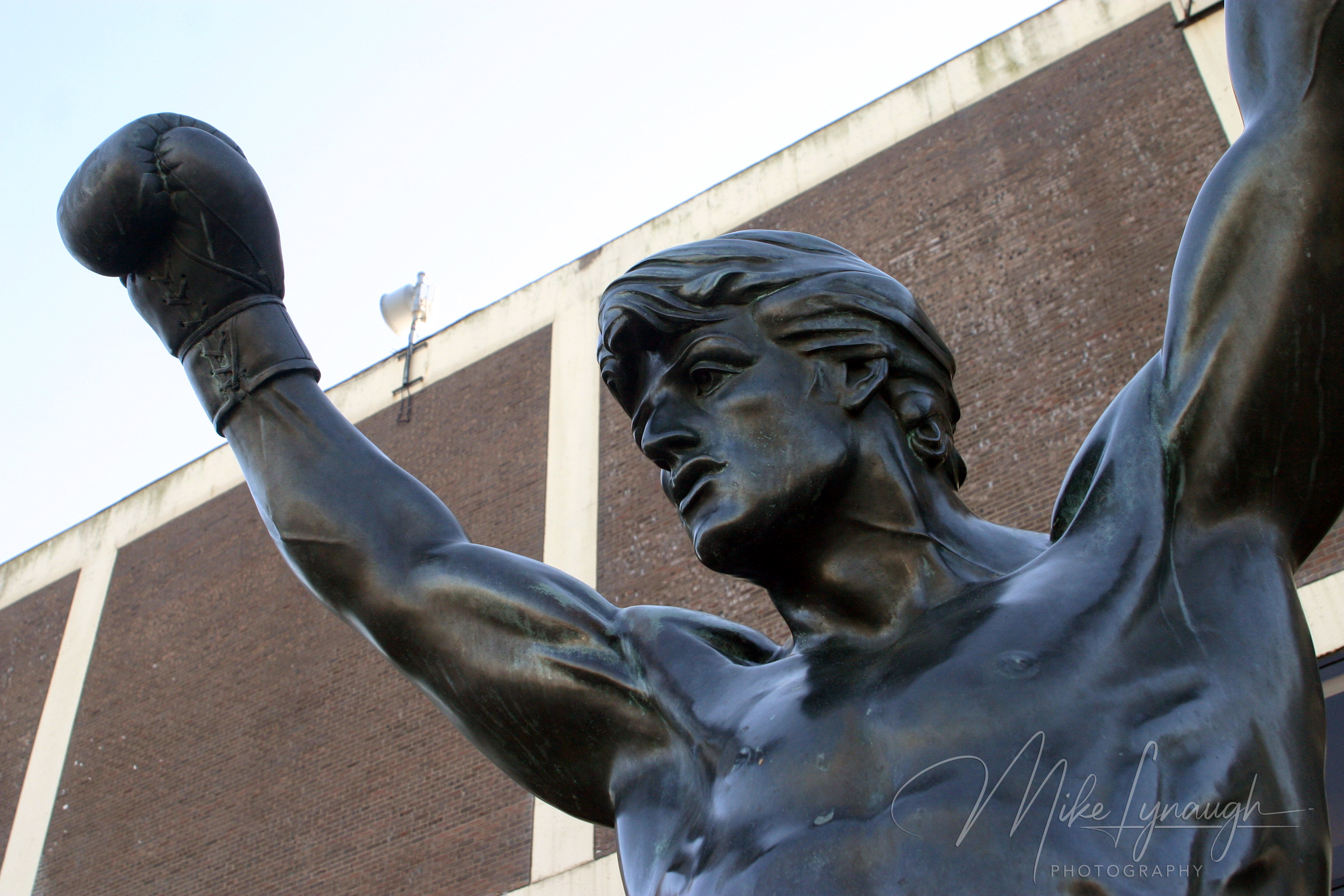 Detail photo of the Rocky statue photographed in front of the Philadelphia Spectrum arena in 2005.